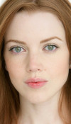 Дезри Холл