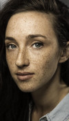 Элли Джеймс